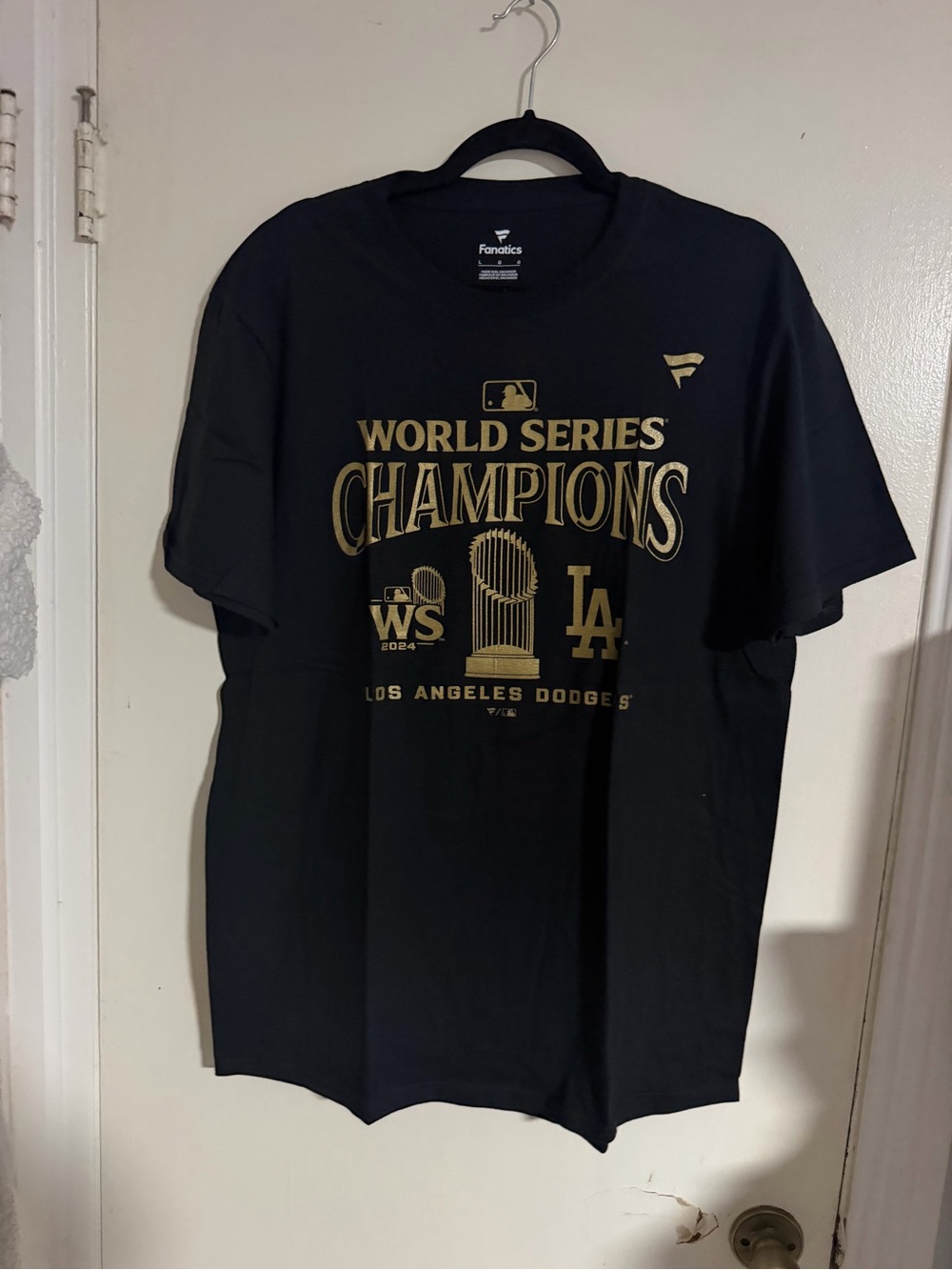 Fanatics LA Dodgers 2024 World Series Champions Gold Graphic Black T-Shirt Large